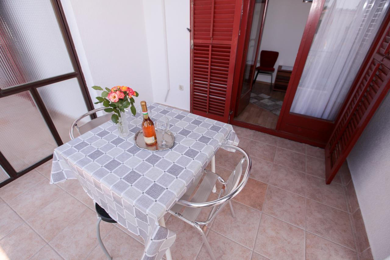 Apartments Adna Podaca Exterior photo